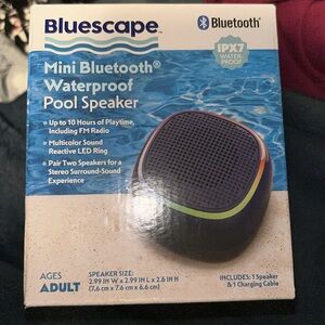 Bluescape Mini Bluetooth Waterproof Pool Speaker